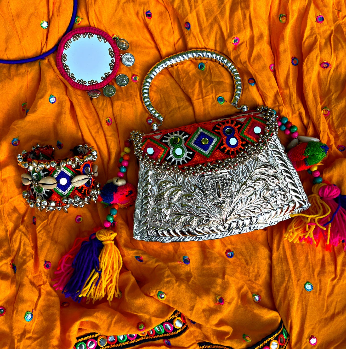 Fusion Boho Chandi Batua ✨