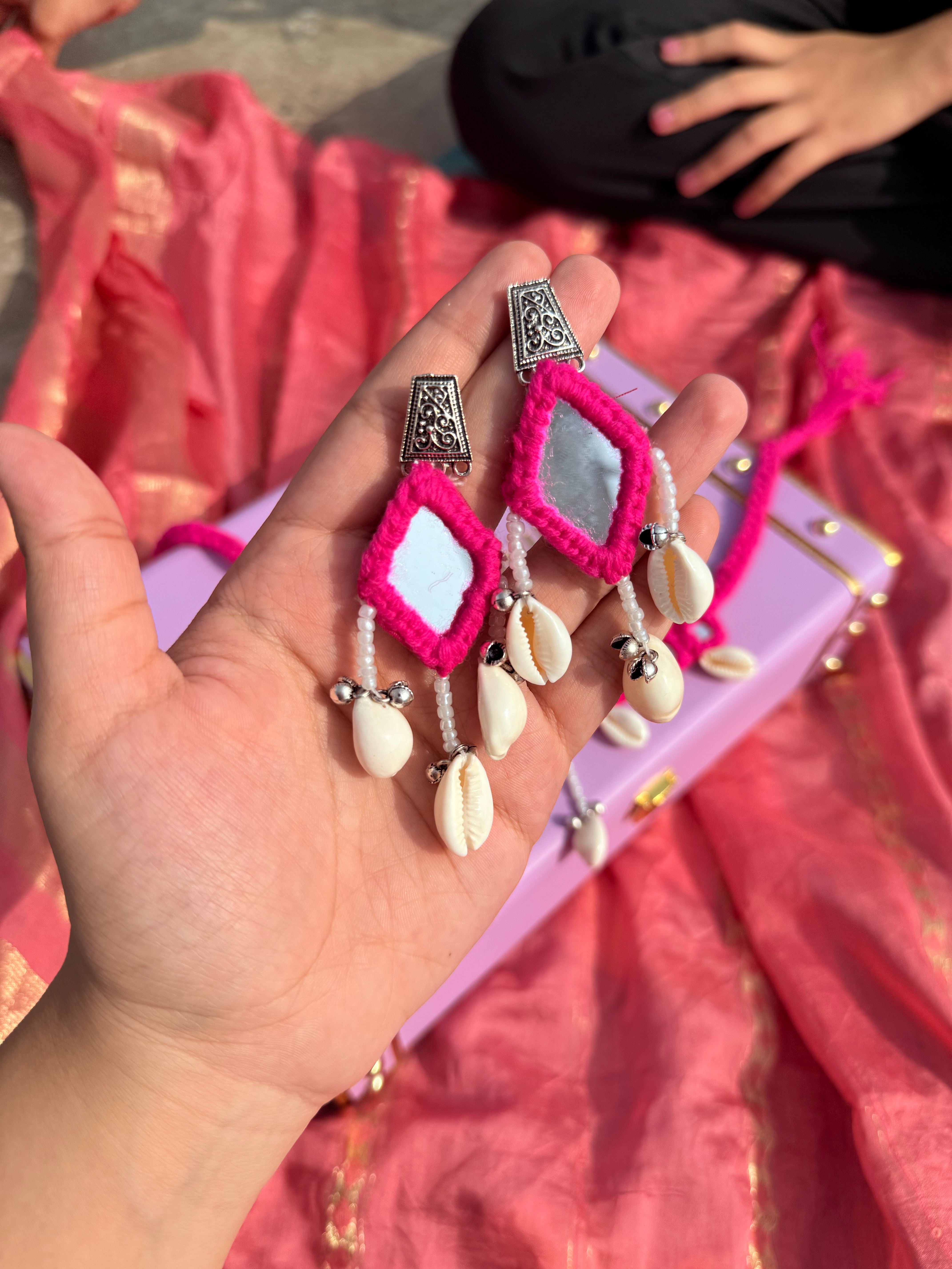 SAJNI- NECKPIECE WITH EARRINGS ✨