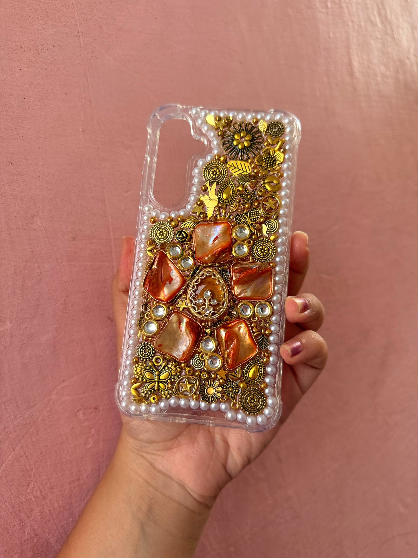 MOTHER PEARL AND GOLDEN CHARM PHONE COVER