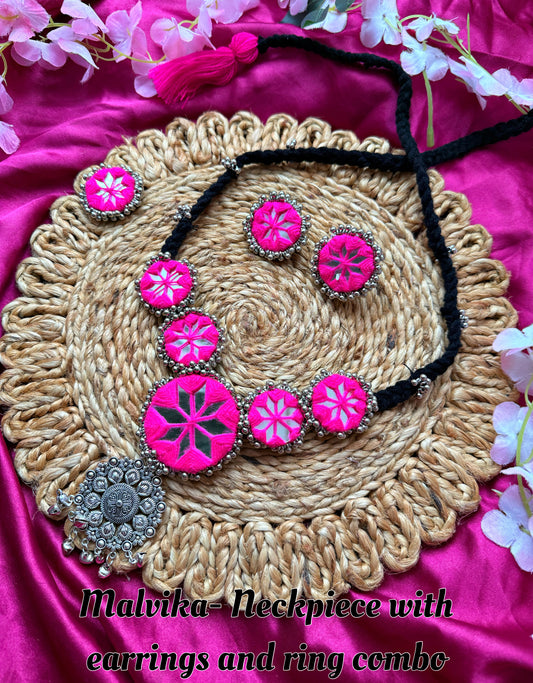 MALVIKA - JEWELLERY COMBO necklace with ring ✨