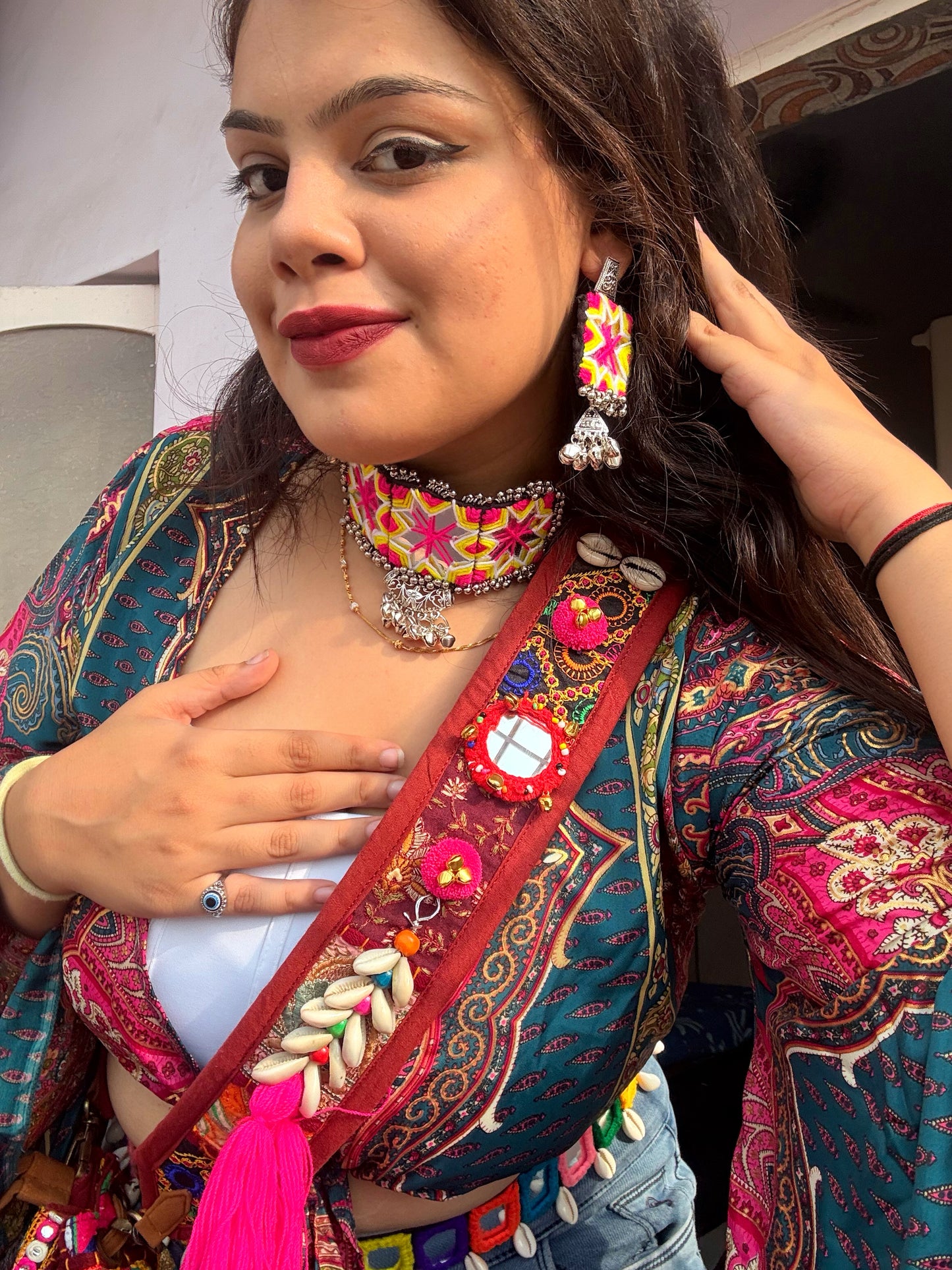 RANGREEZ - Jhumki Earrings 🌺