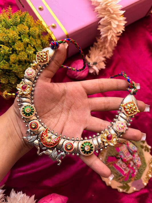 SHAHNOOR - Hasli Style Neckpiece ✨