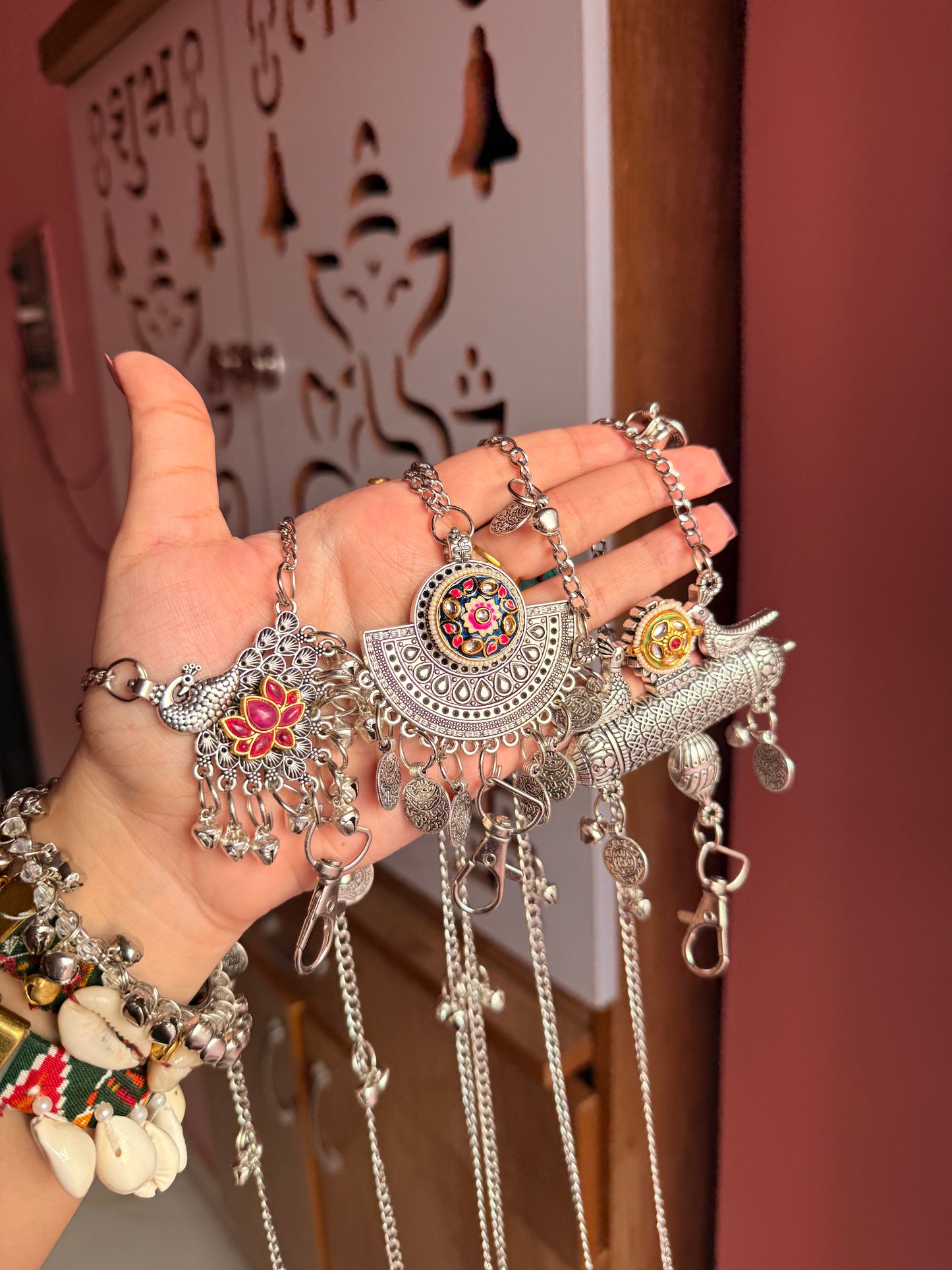 OXODIZED PHONE SLING