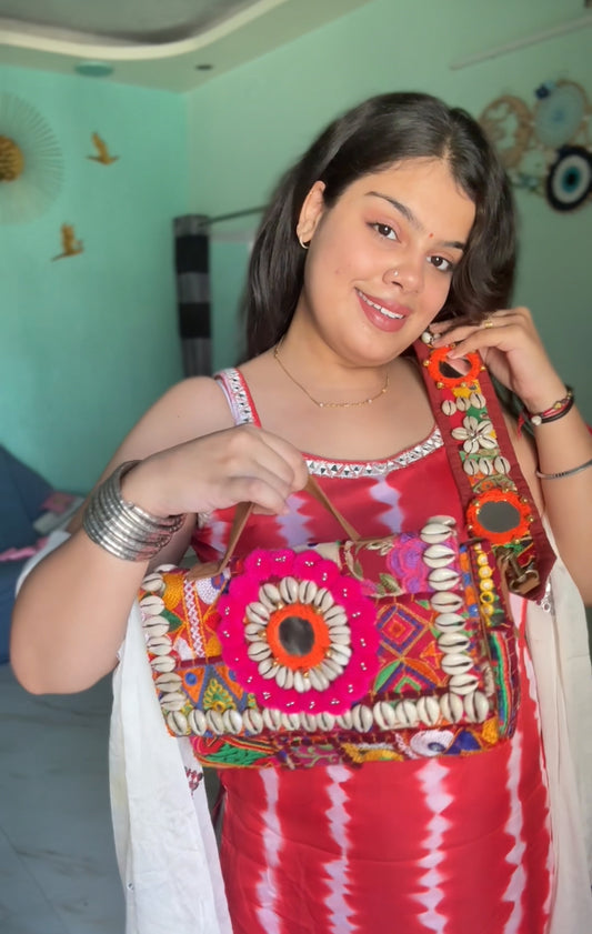 MYRA BAG WITHOUT FRINGES AND MIRROR WORK BELT ✨