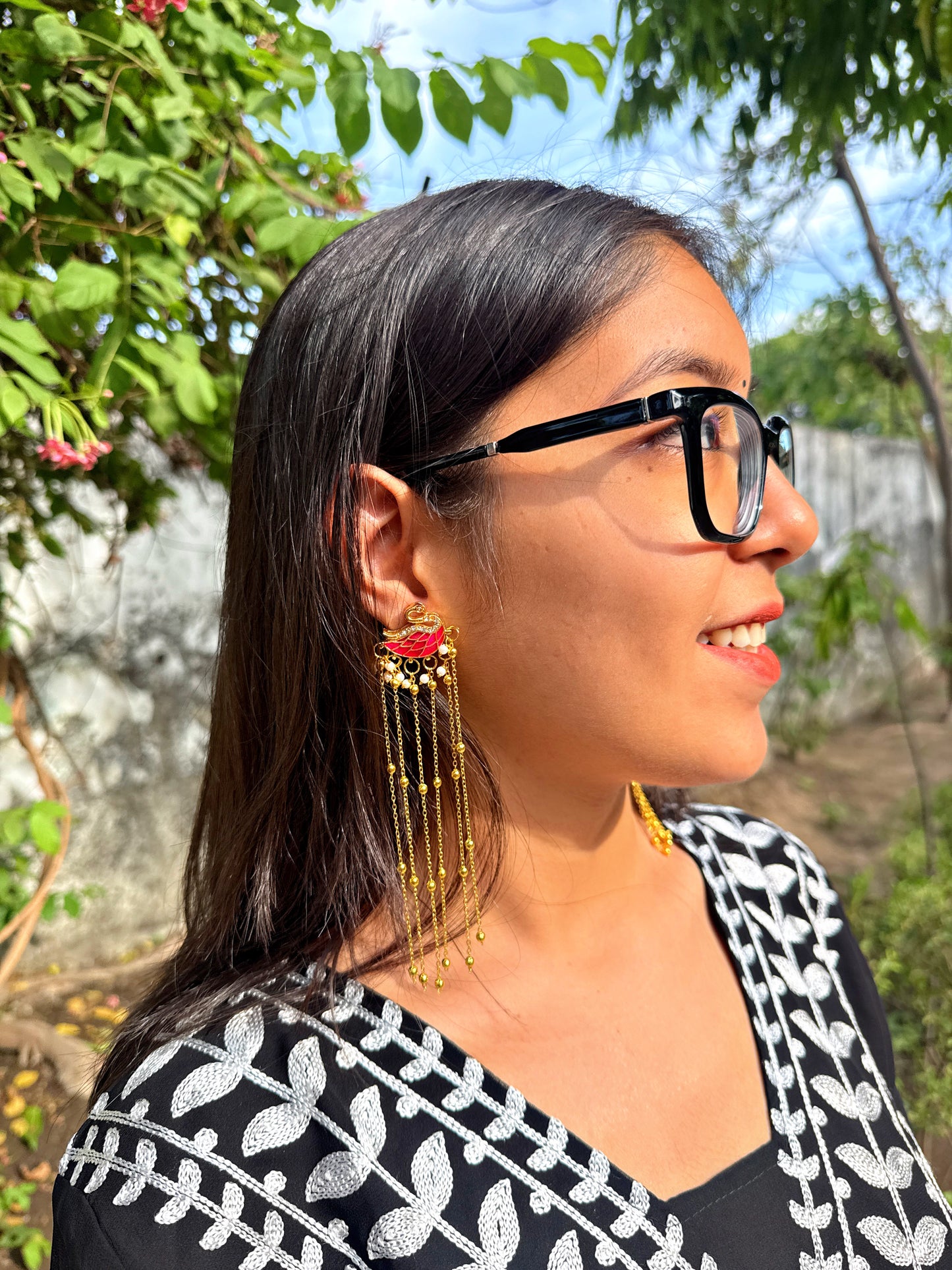 Sweeni- kundan kashmiri style earrings