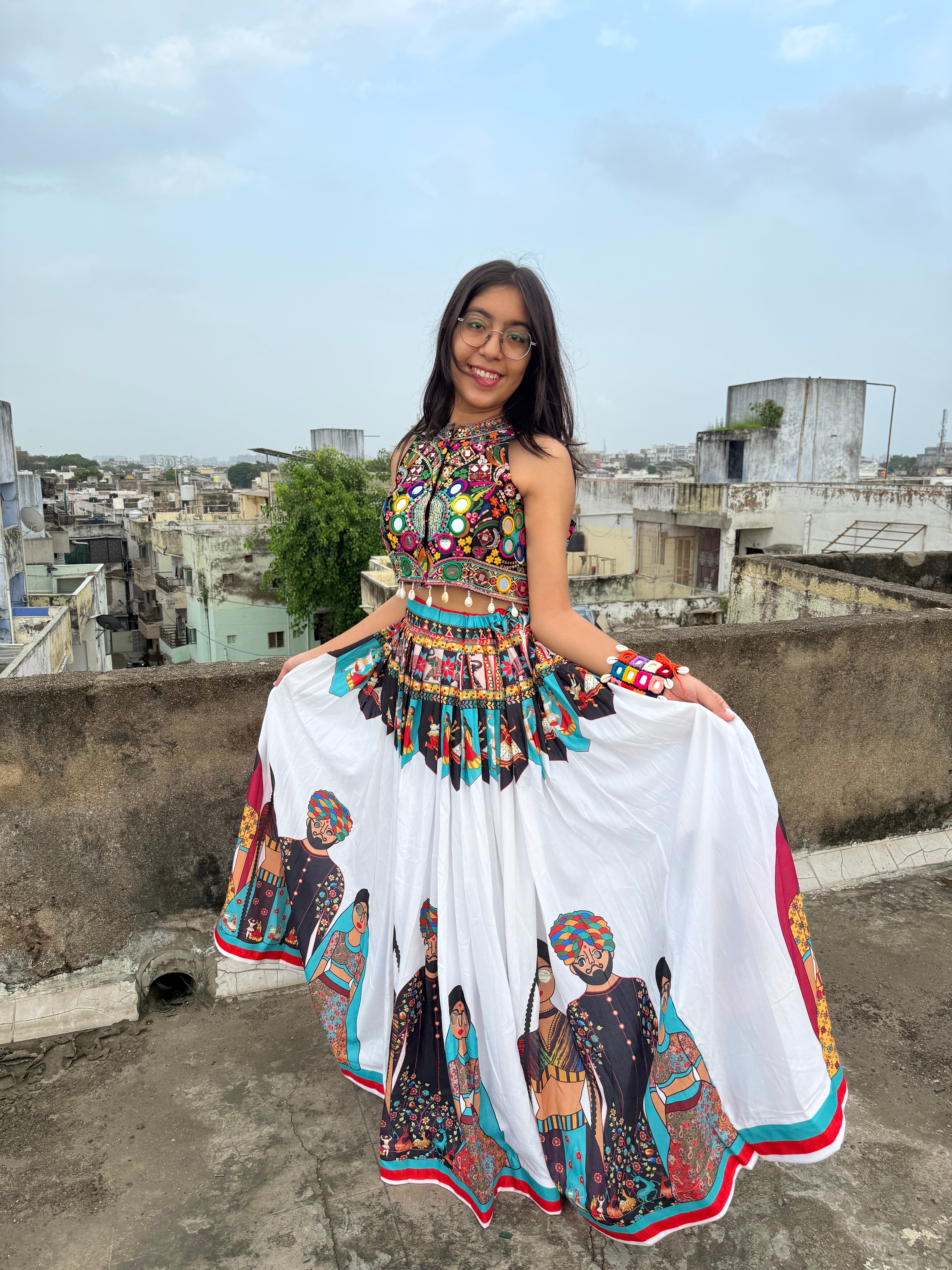BANNA-BANNI CHANIYA AND CHOLI SET (WHITE)