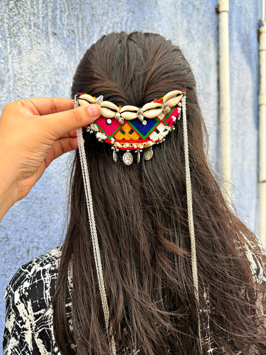 NYRAA- HAIR BROOCH✨