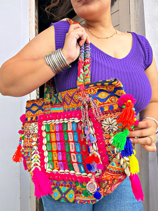 KAANCHI RANG TOTE BAG 🪞