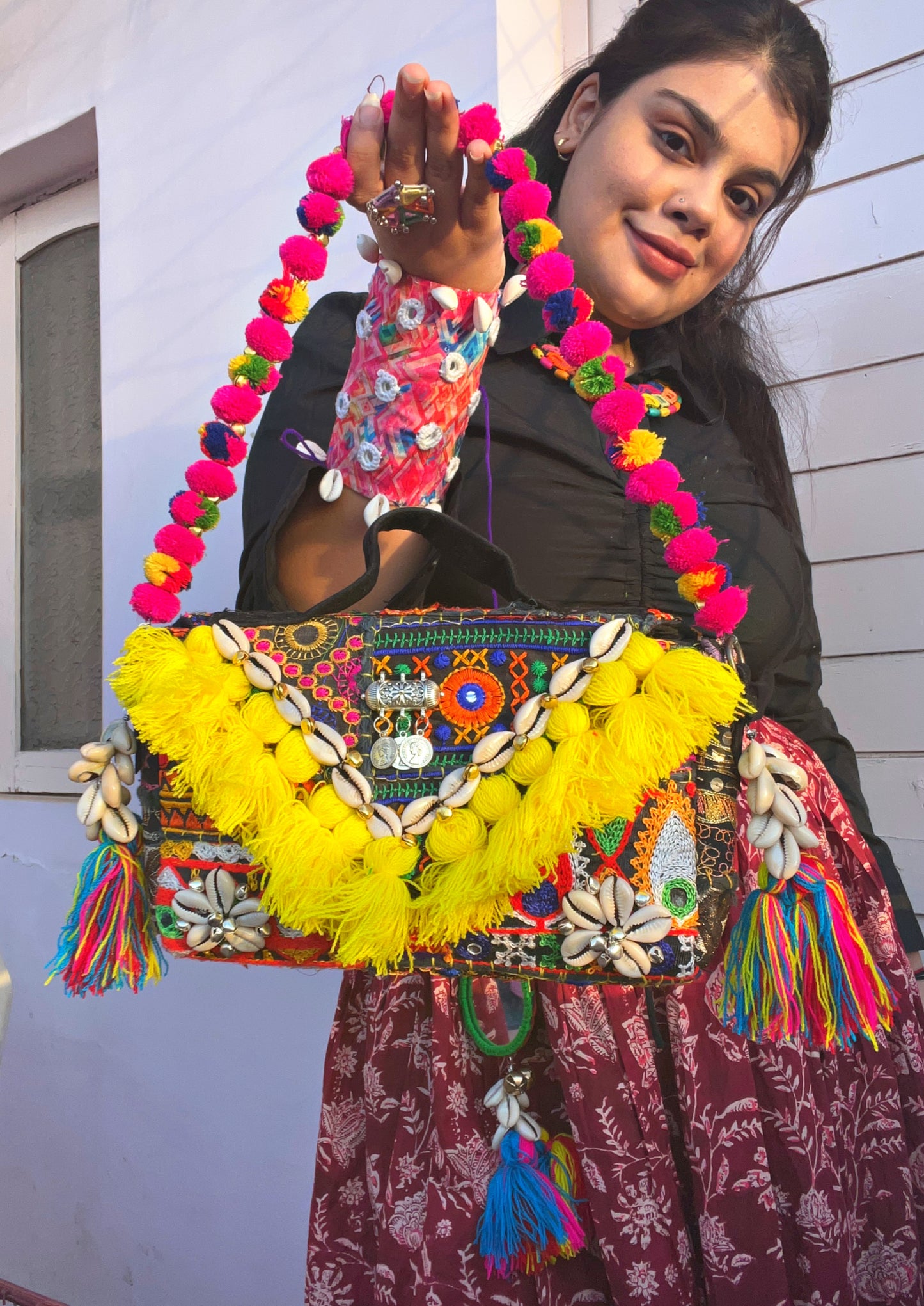 KUSHA -“HUES OF SUNSHINE” the bohemian box-pouchette bag with heavy work belt ✨