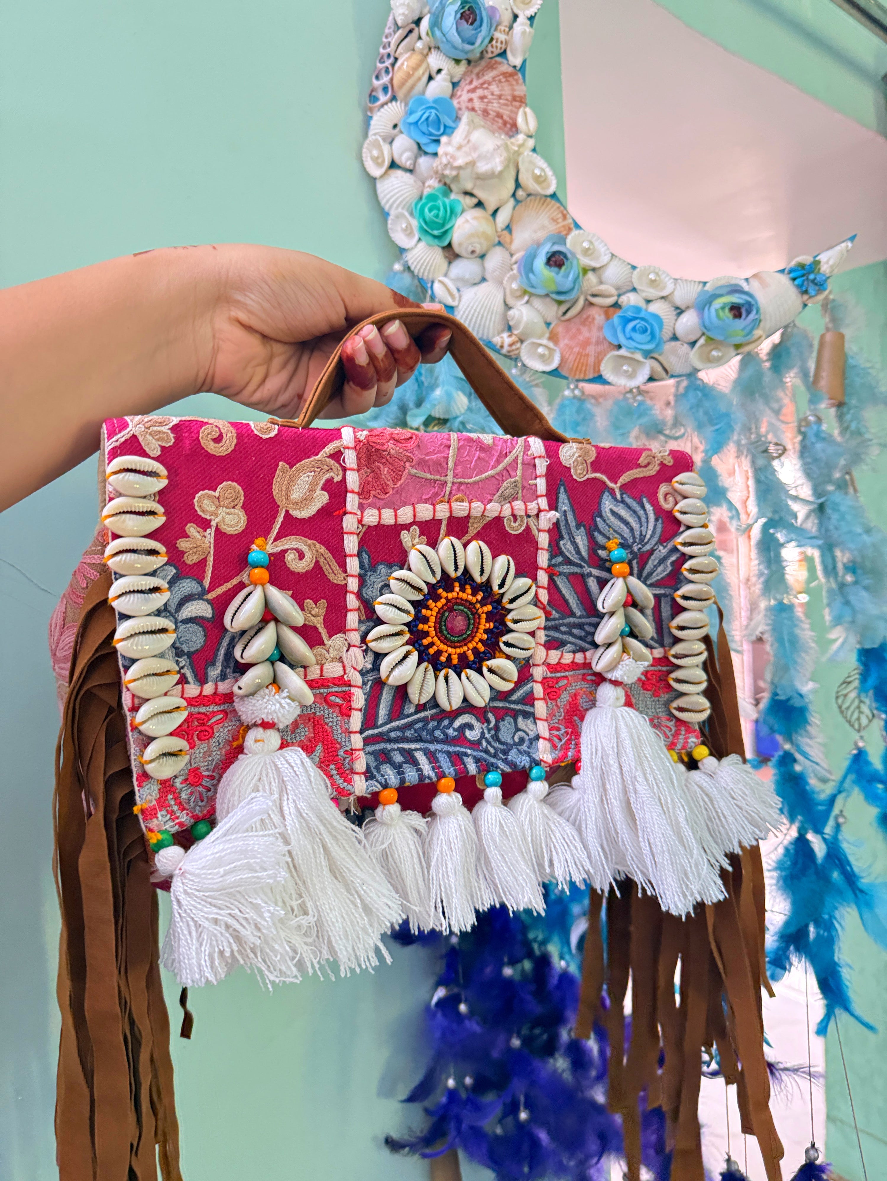 SAFED ISHQ boho bag 🌜🤍🦢