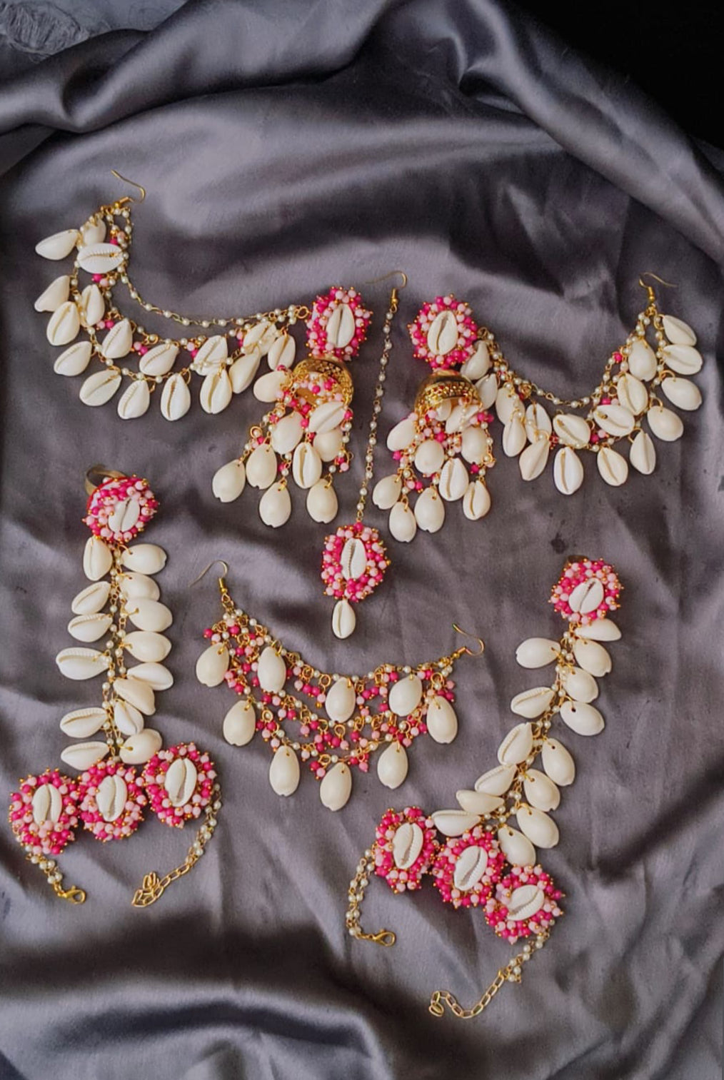 Haldi jewellery set (pink)