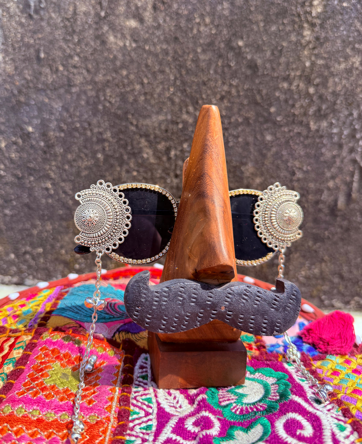 Boho beats every-wear🕶️