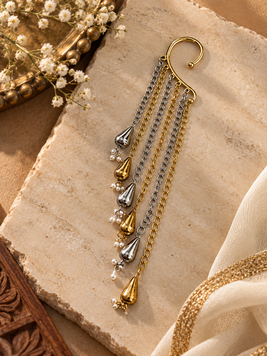 Sameksha earcuff