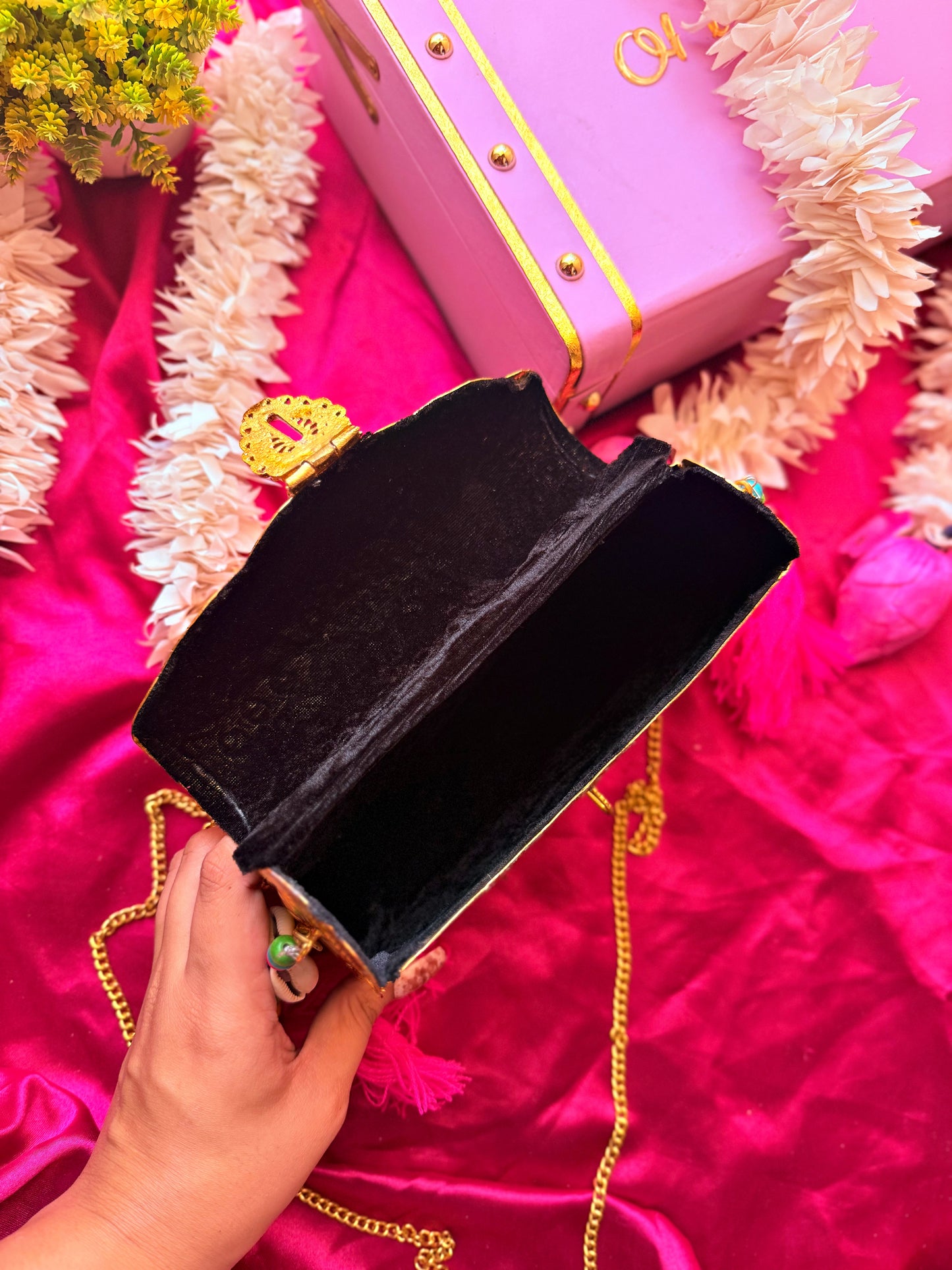 REVAZAT - Festive Clutch with Real Shell tassel ✨