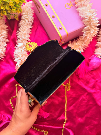 REVAZAT - Festive Clutch with Real Shell tassel ✨