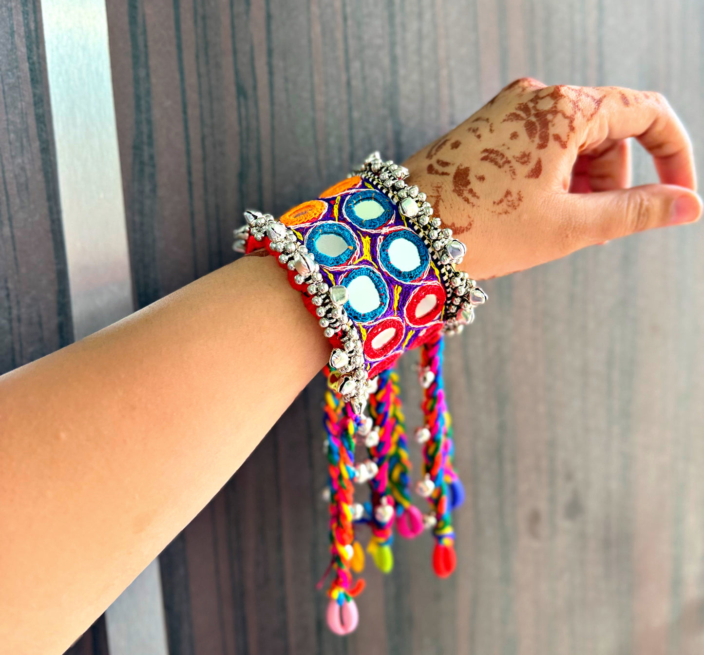 MANJHRI- handcuff adjustable size ❤️🪬