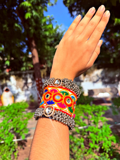 DURGA HANDCUFF