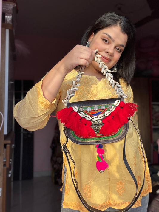 “LAAL ISHQ” BATUA ❤️