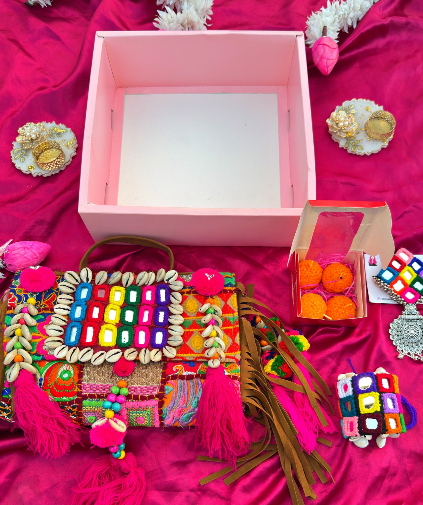 FESTIVE SANDHYA HAMPER ✨