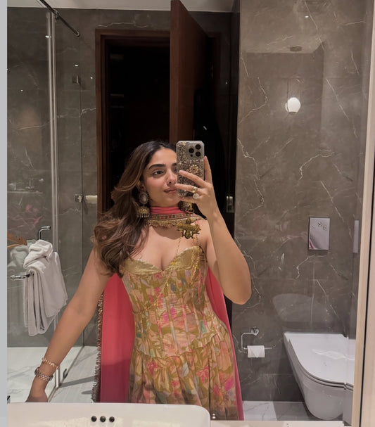 BOHO CHARM PHONE COVER WITH GOLDEN SLING - URJA’s FAVOURITE