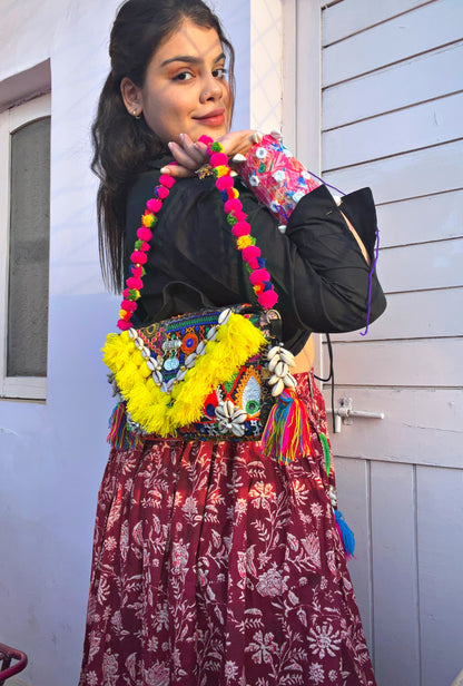 KUSHA -“HUES OF SUNSHINE” the bohemian box-pouchette bag with heavy work belt ✨