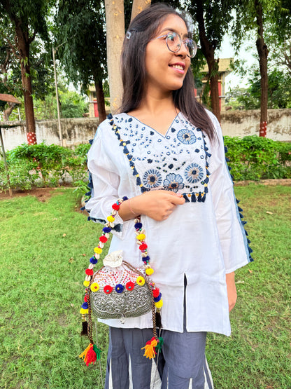 SAAIRA 🌻 - POTLI BATUA BAG