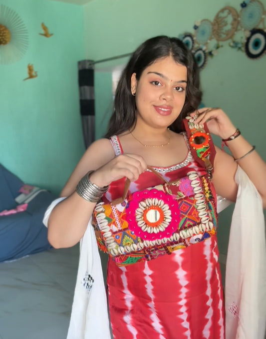 MYRA BAG WITHOUT FRINGES AND MIRROR WORK BELT ✨