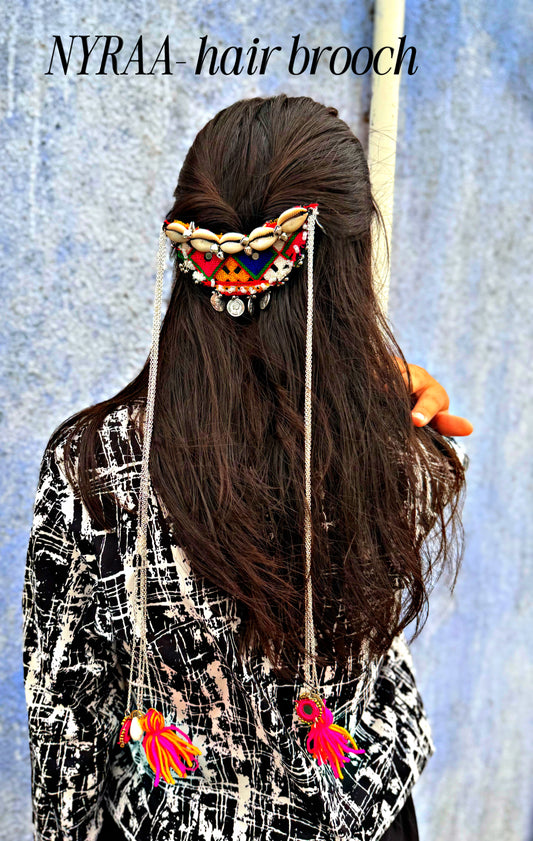 NYRAA- HAIR BROOCH✨
