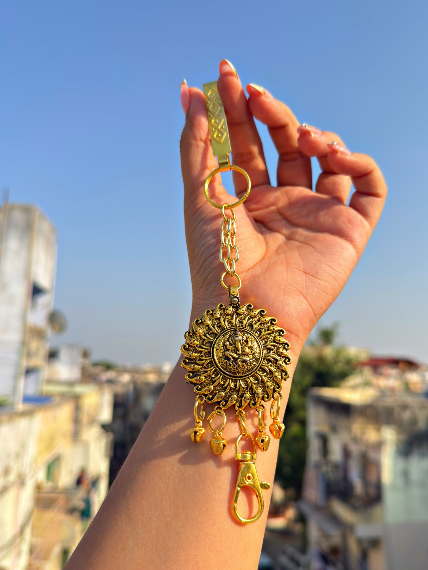 ETHNIC WAIST HOOK