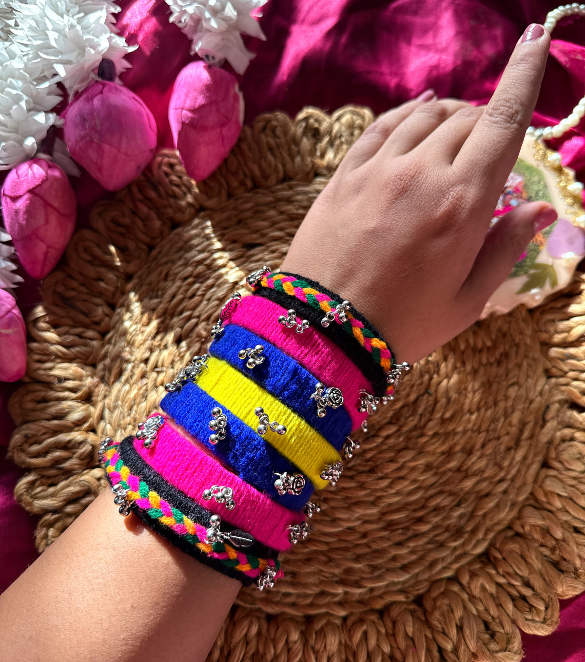 Medha bangles ( set if 6- adjustable)