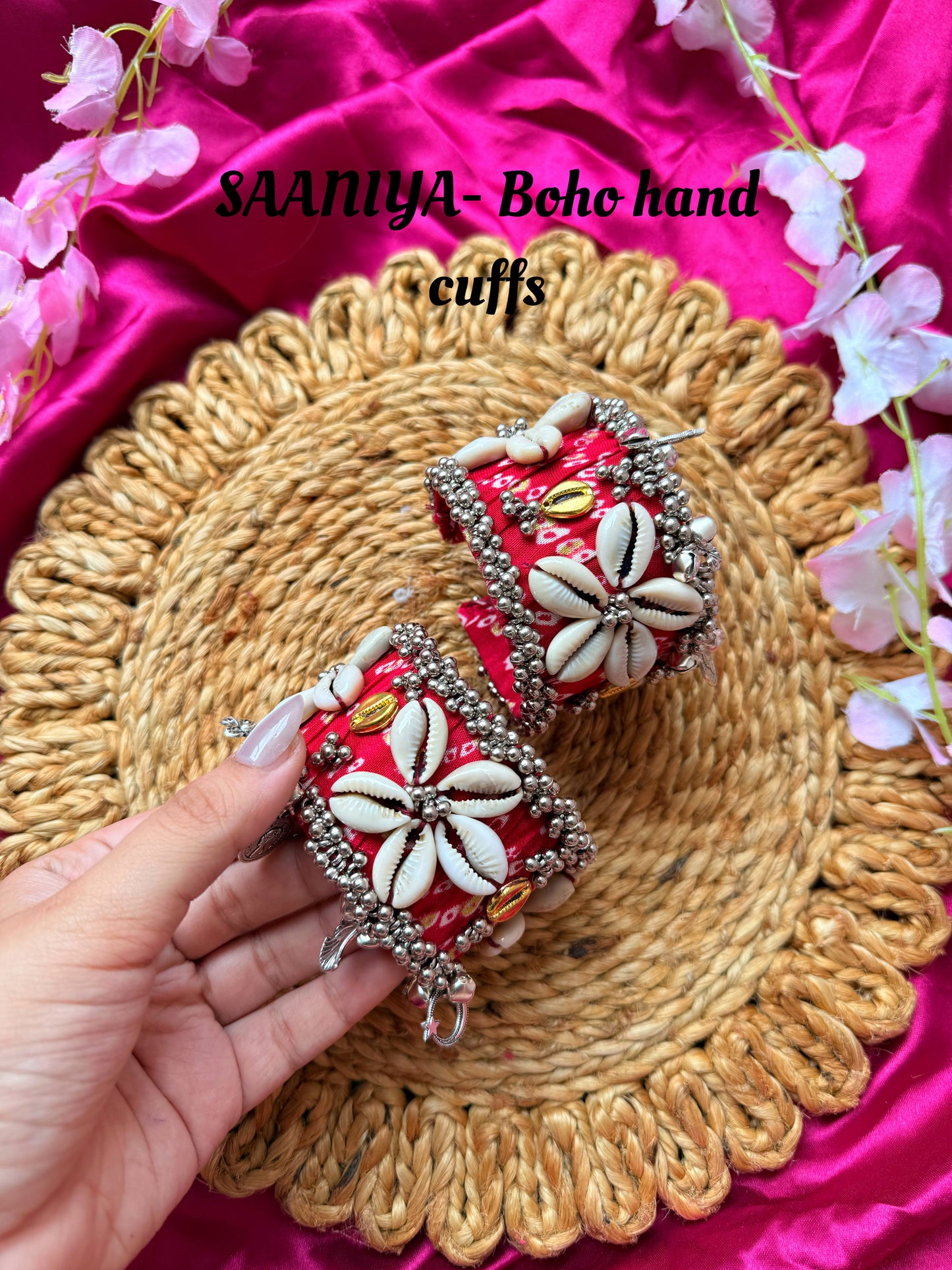 SAANIYA- Boho handcuff
