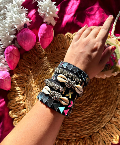 Kalratri bangles set