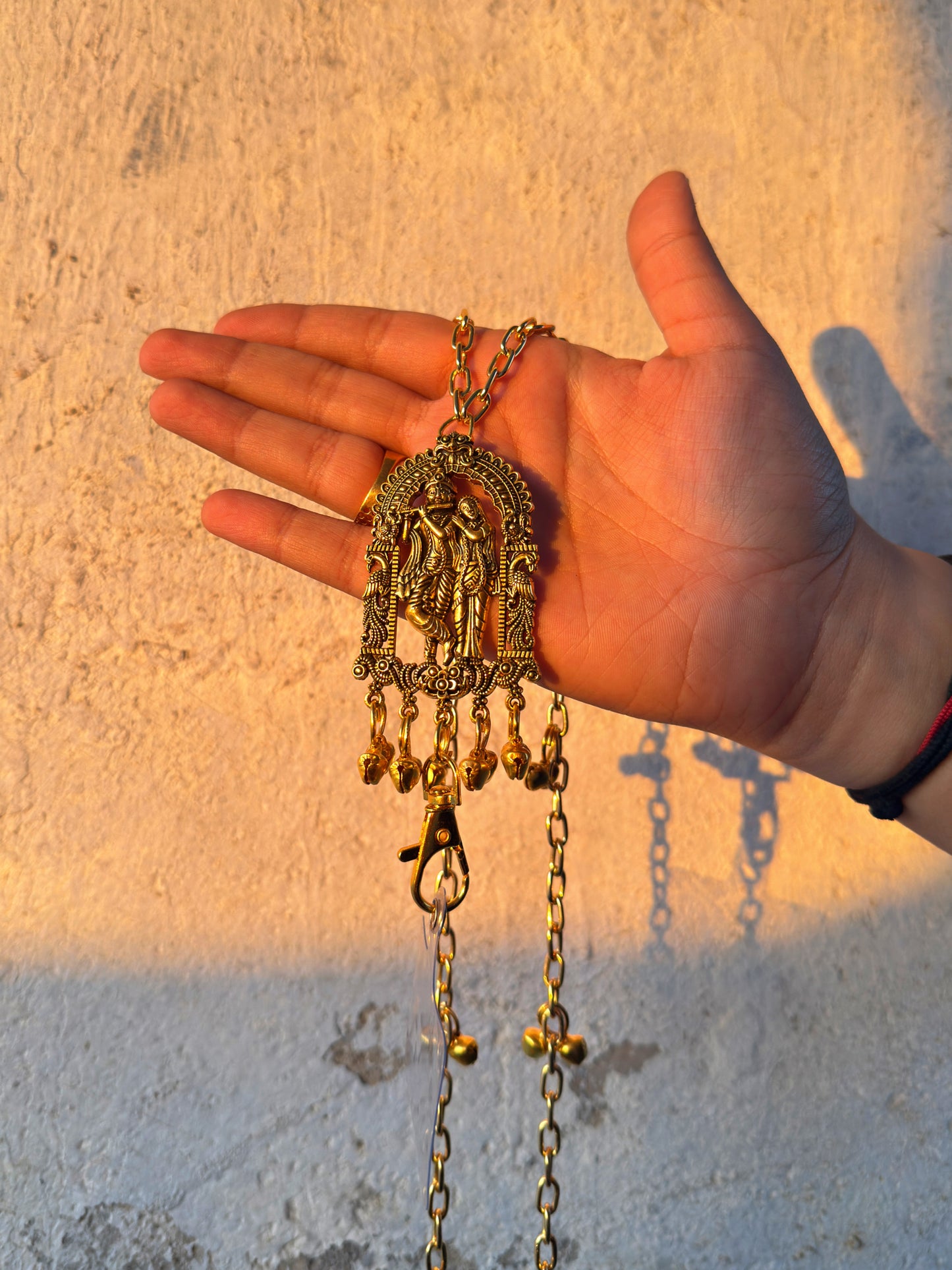 RADHA KRISHNA PHONE SLING ✨