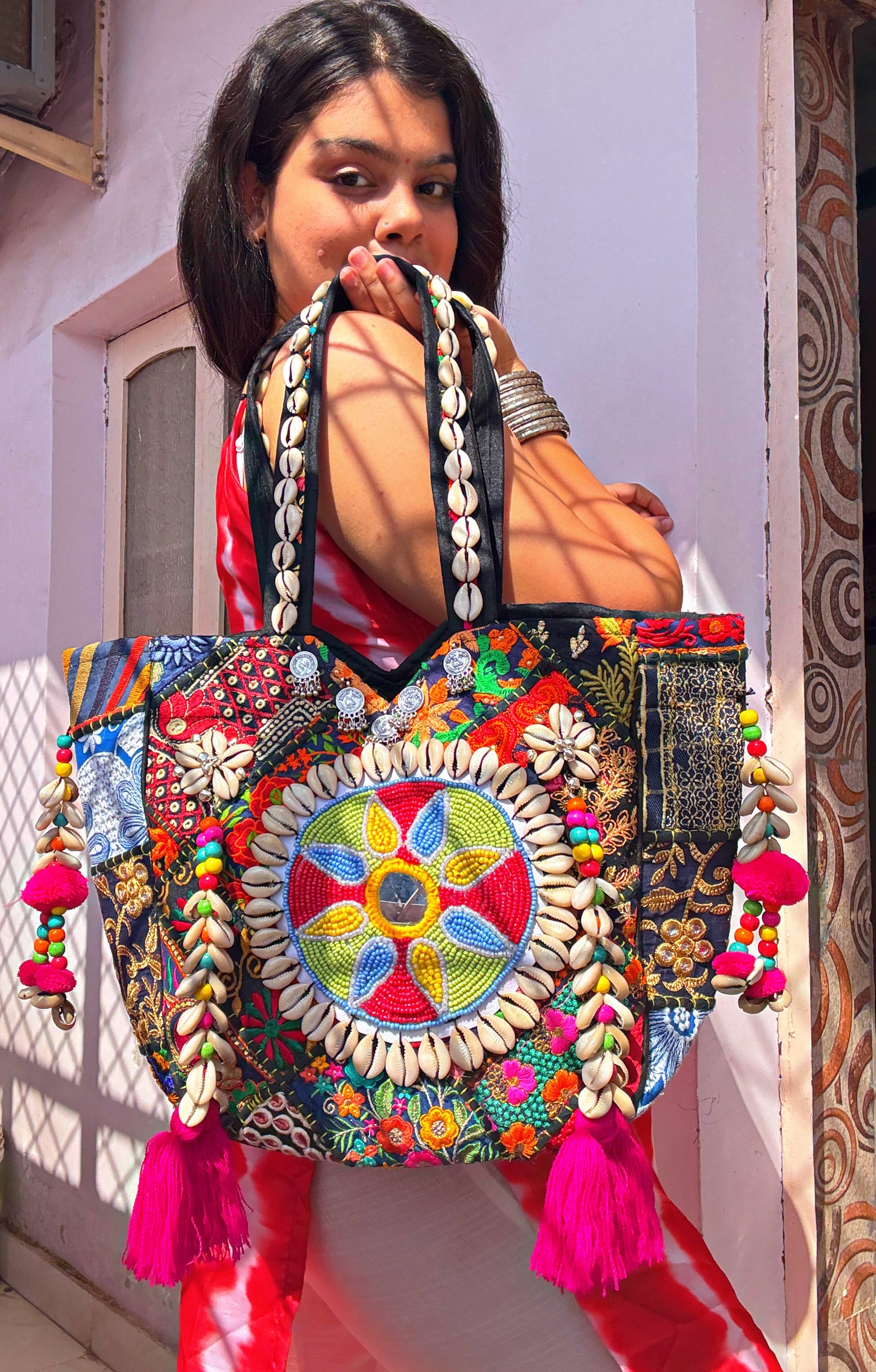 GUL - BEADED GYPSY TOTE BAG 🌸