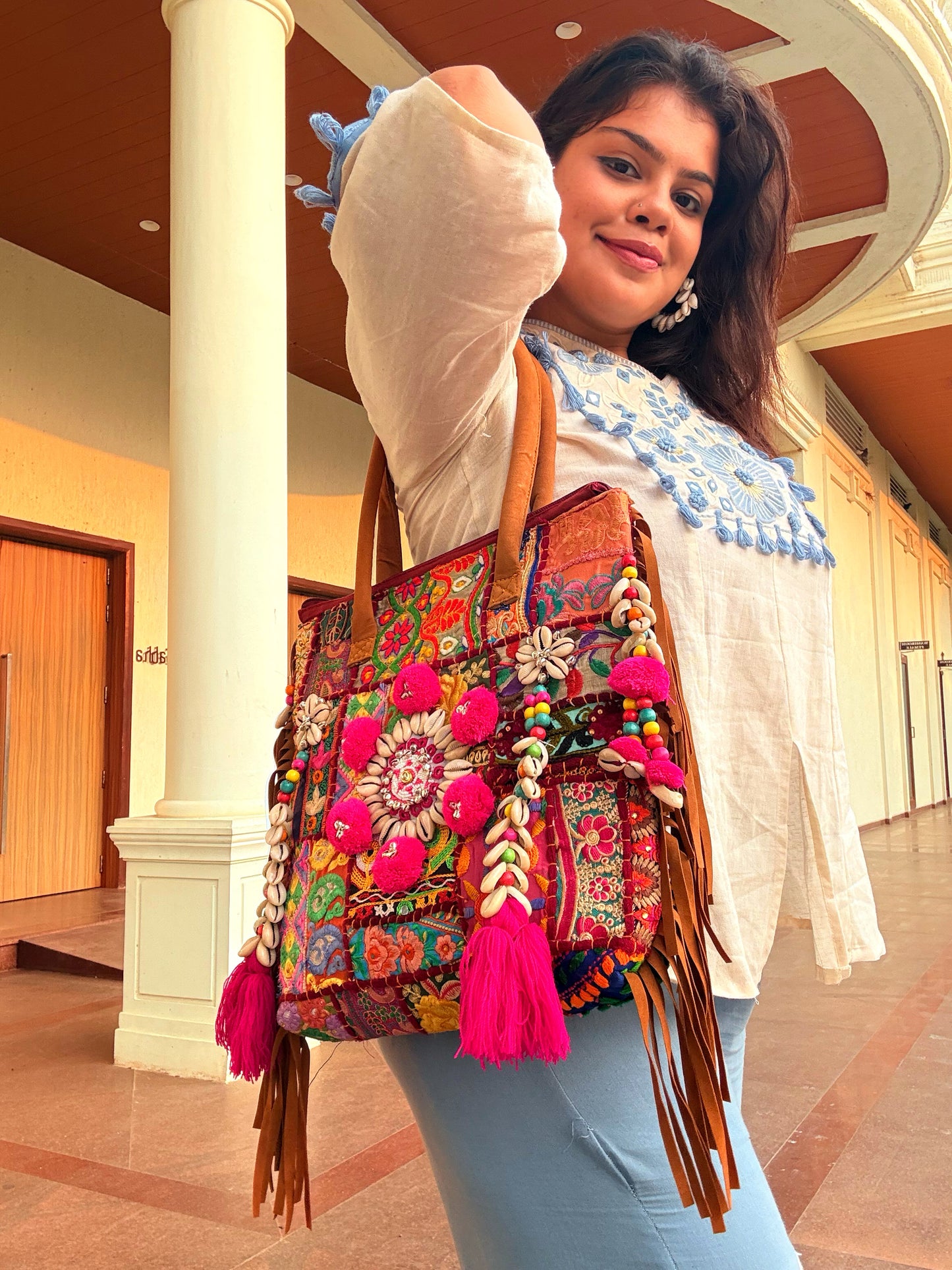 NOORANI- Gypsy style tote 👜