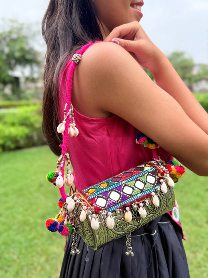 PIHU- Dholki STYLE BRASS CLUTCH WITH KUTCHI WORK 🪞