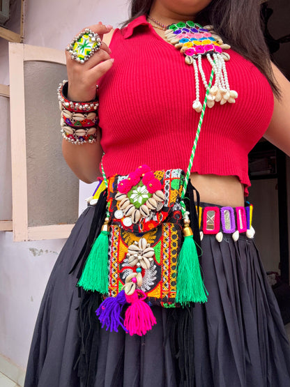 SIDYA- PHONE SLING 🤌🏼🖤