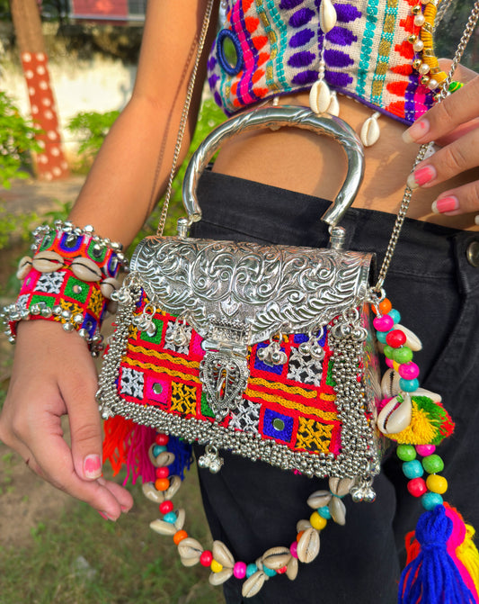 ANIKA - FUSION CHANDI BATUA ❤️✨