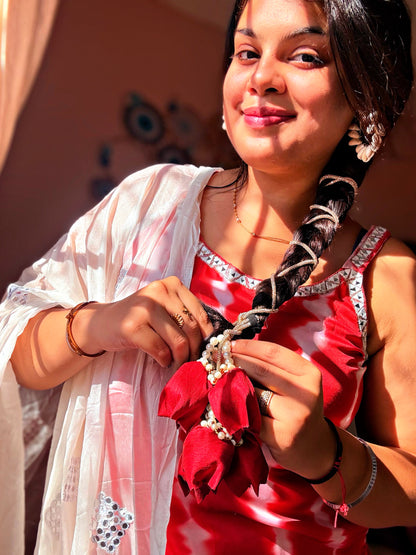 TULIP PARANDHI 🌷