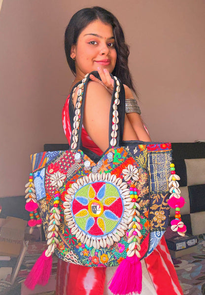 GUL - BEADED GYPSY TOTE BAG 🌸
