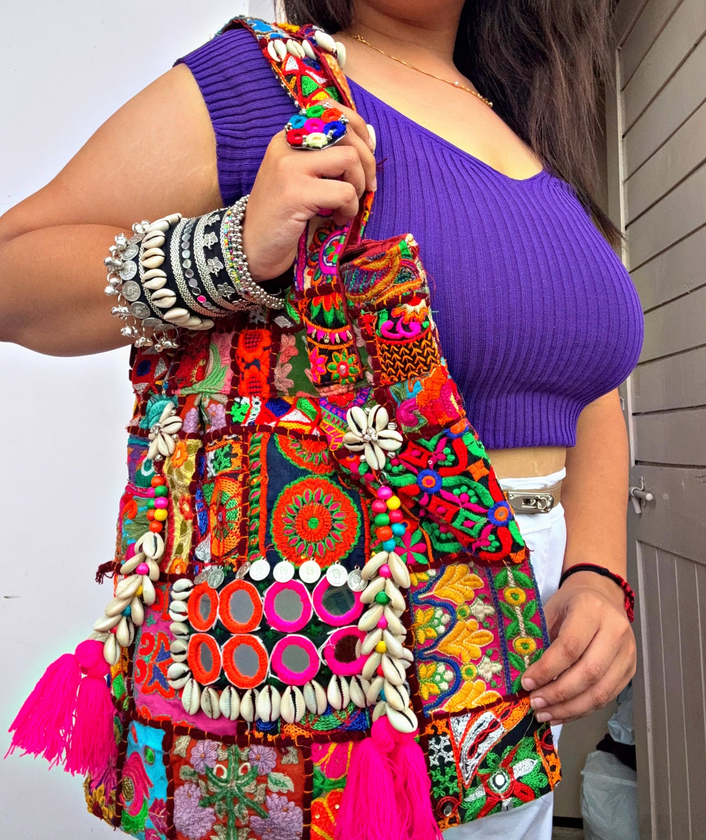 RIHANNA- Jhola bag