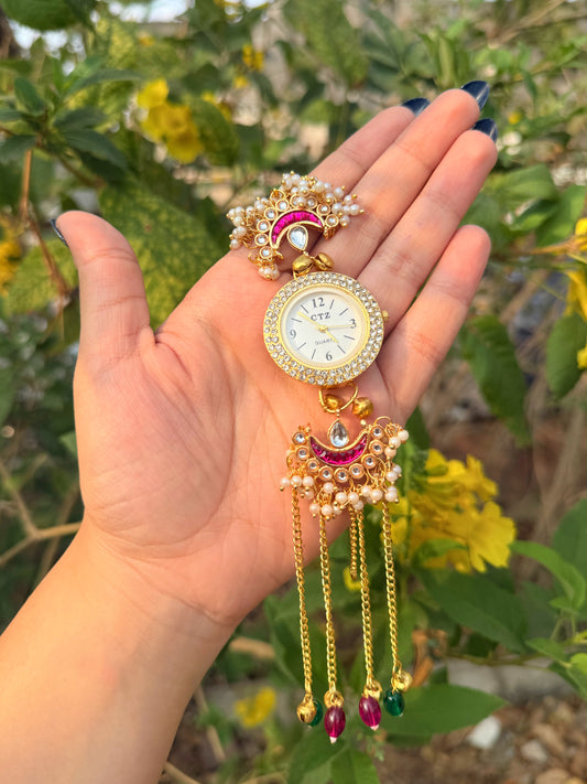 SUNIDHI- Moon Kundan watch ✨