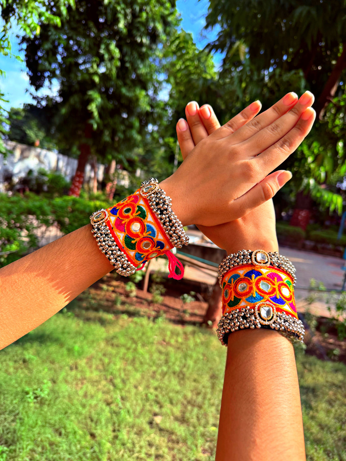DURGA HANDCUFF