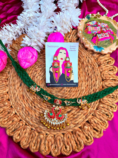 Apsara necklace and earrings set