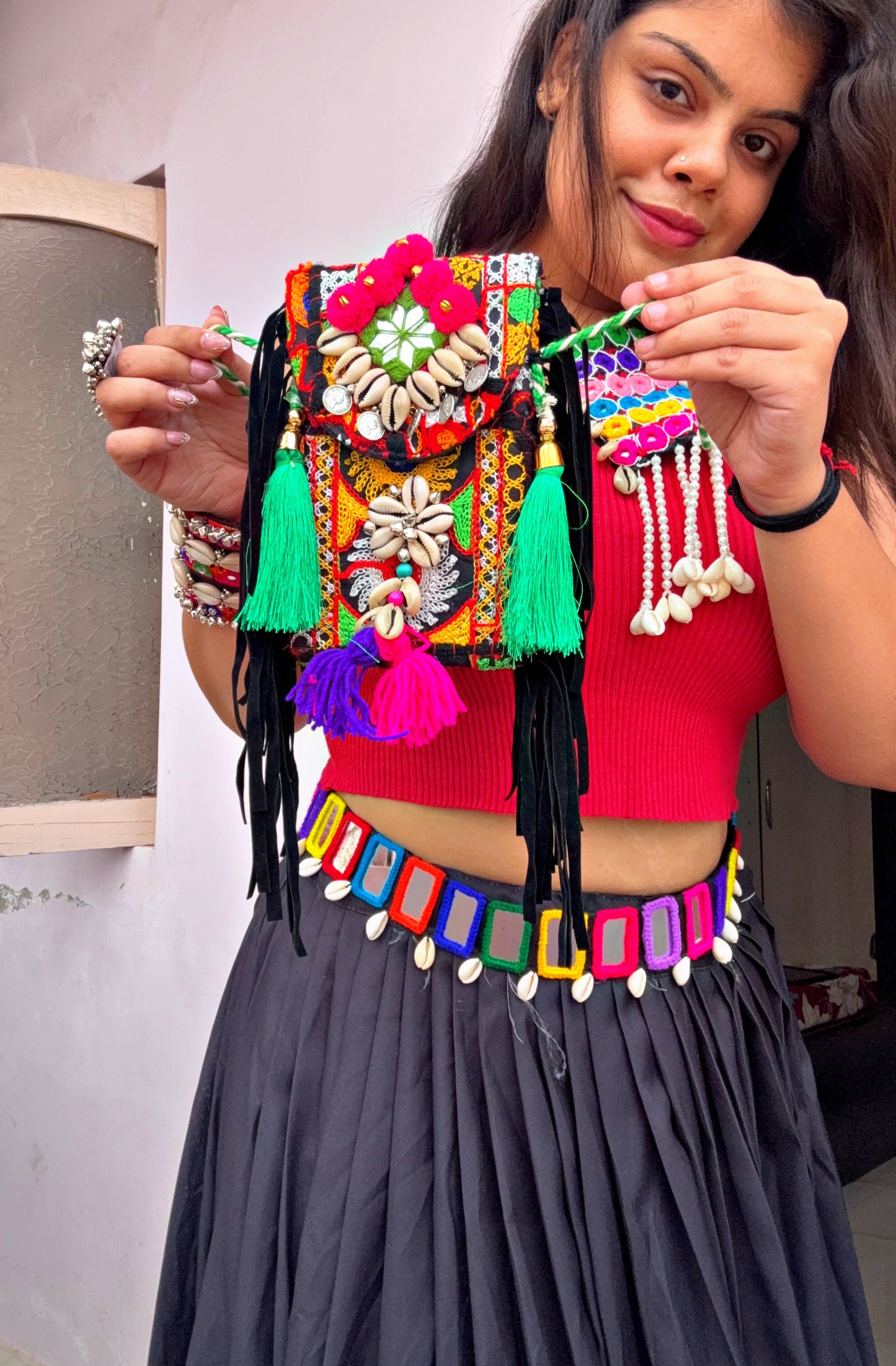 SIDYA- PHONE SLING 🤌🏼🖤