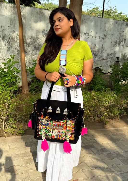 VARTIKA- Long necklace 🤌🏼