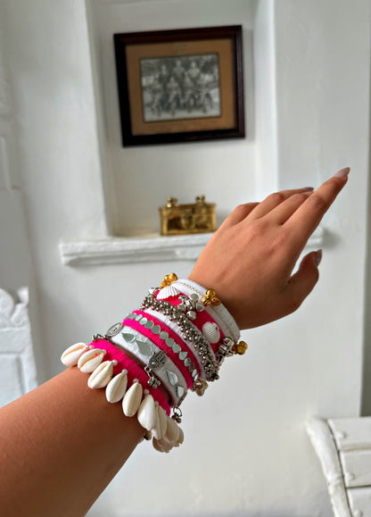 Eesha bangles ( adjustable) ✨