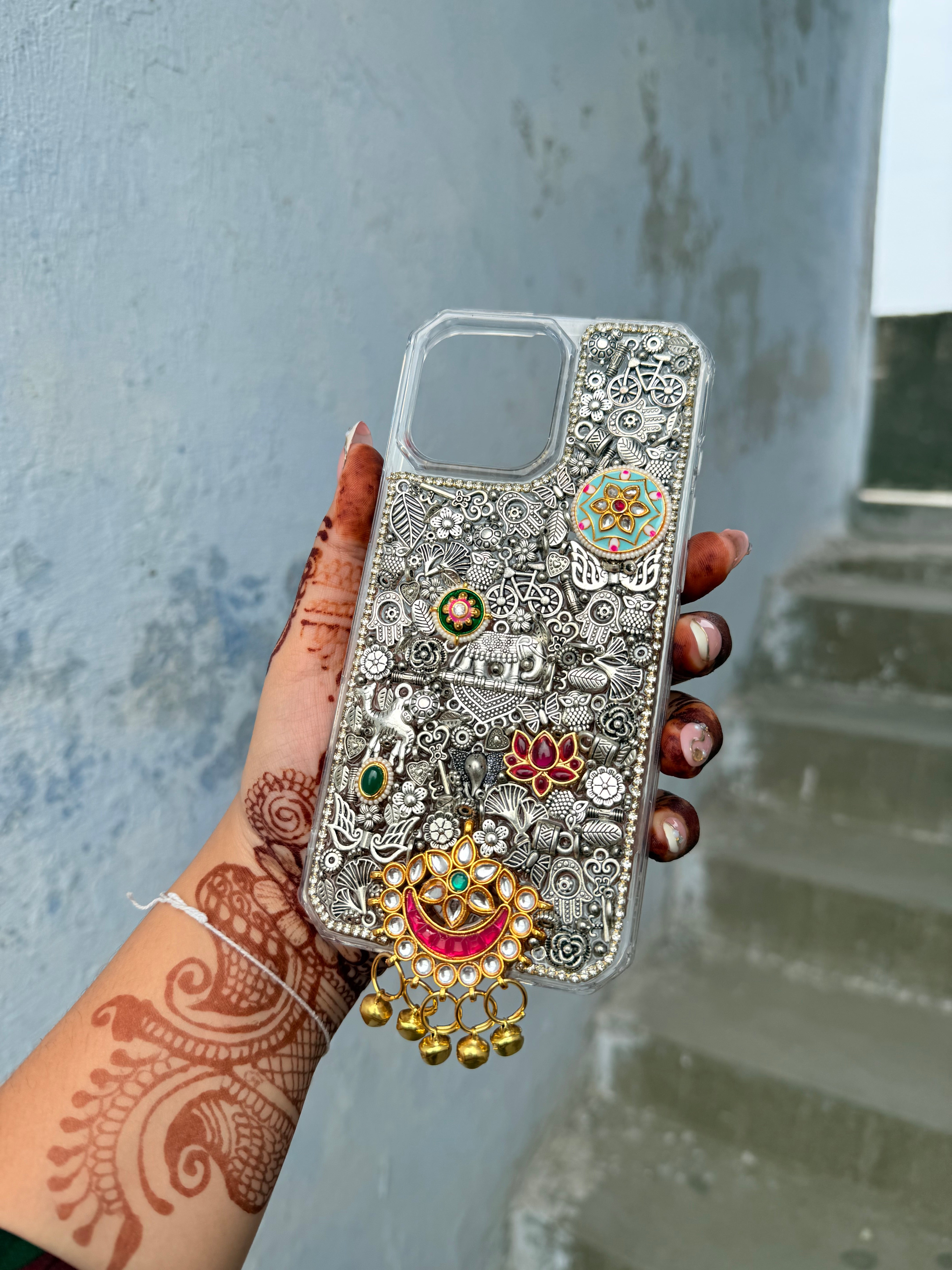MAITRI - CHARM PHONE COVER ✨🪷