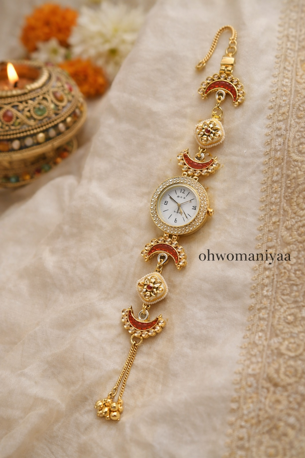 MANDAVI - kundan watch