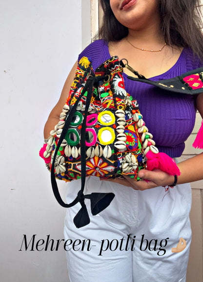 MEHREEN- Black Potli Bag 🖤